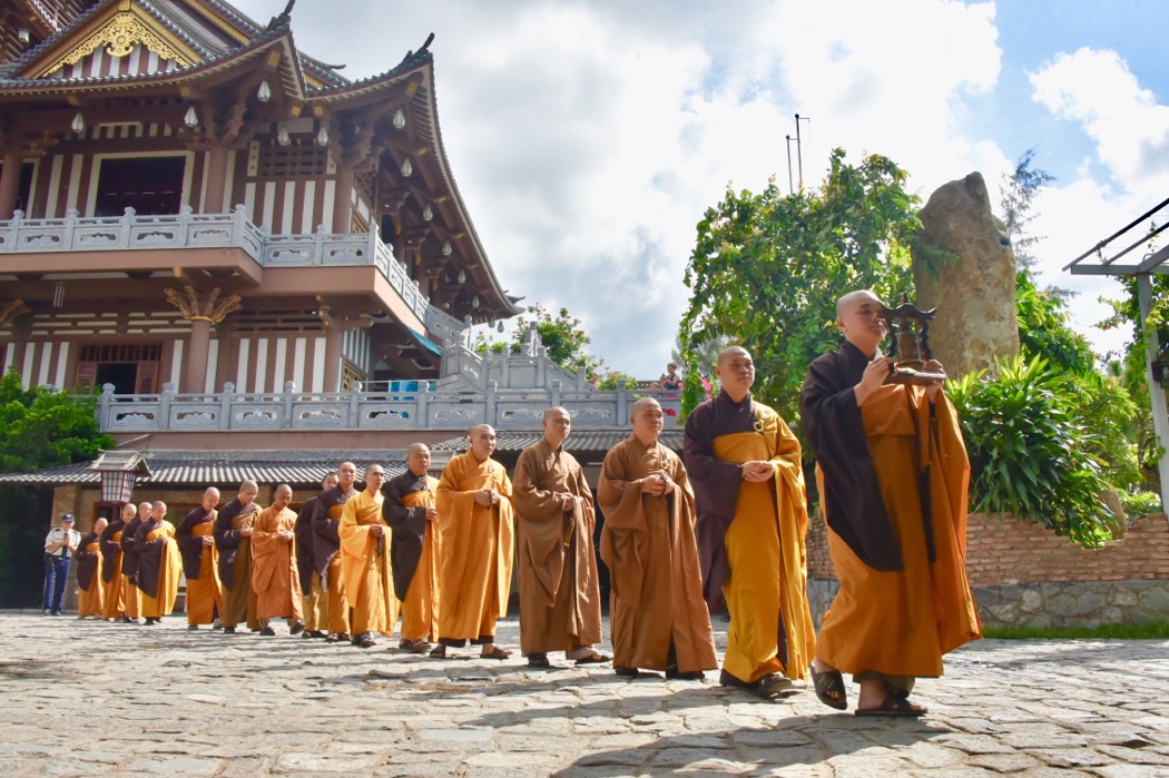 49D2CDB6 0AB7 4E4F 80CC AAFF2ABAA360