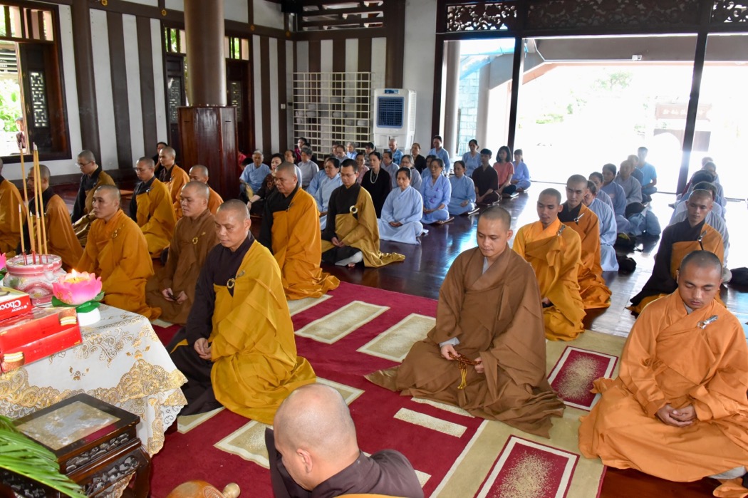 585BB56D C07F 48A3 8FF9 83357C5F141D