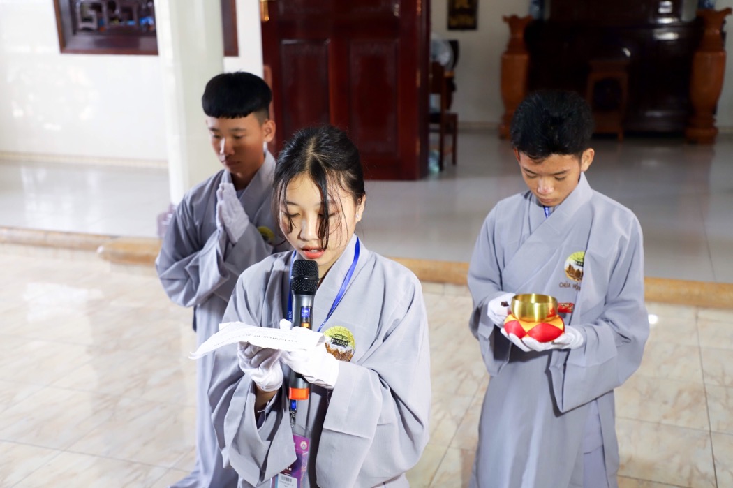 44DD7DBC 7CB3 4245 BAC5 D5E46C8E0322