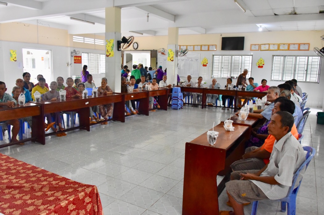 06C44B05 8DE6 4B76 B081 8A81CF110677