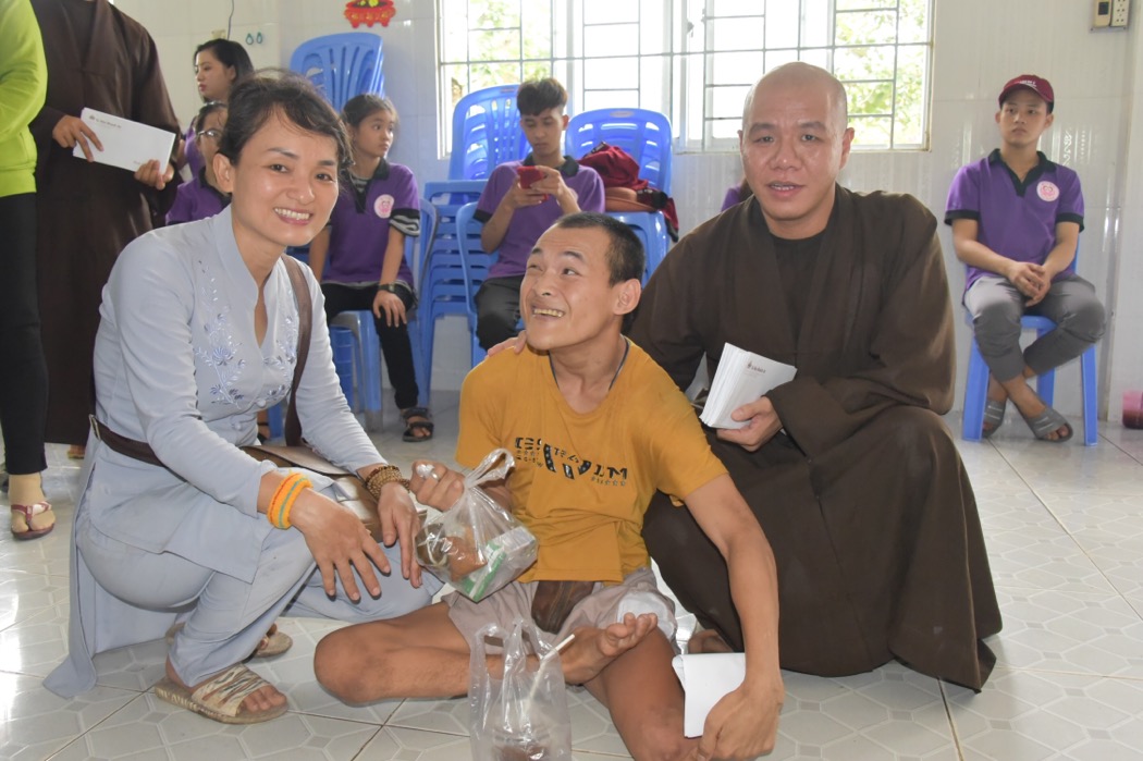 DB7FECDE 5D75 45BF 8F39 CCDA66B530B5