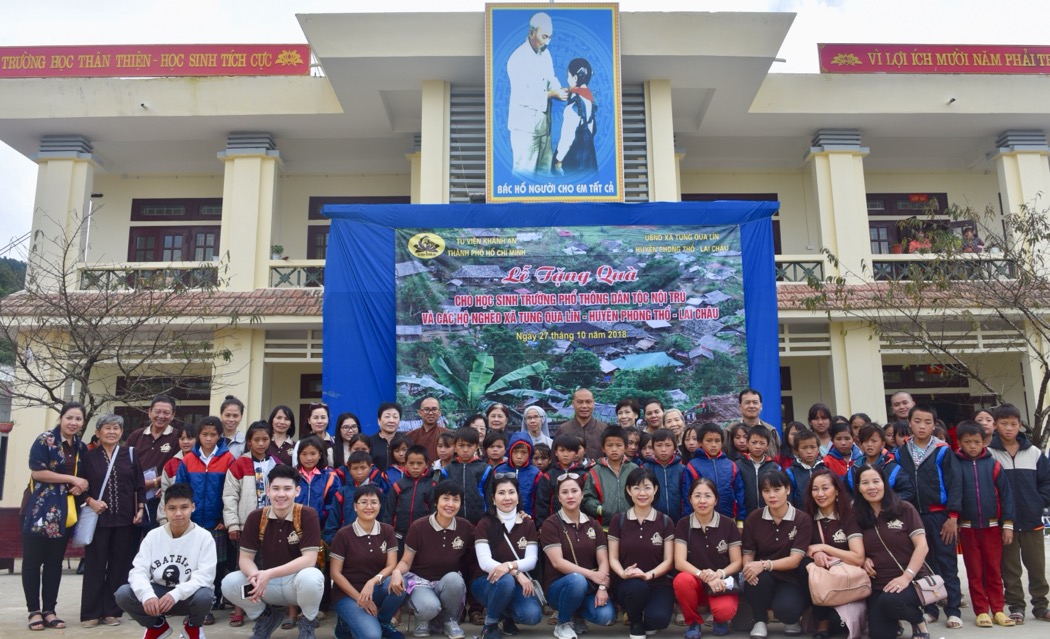 0FEAEB3D 3900 4739 BB76 94EE159B7958