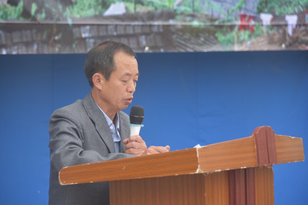 3C5882D4 89AE 4632 8430 0D3CB07E03A0