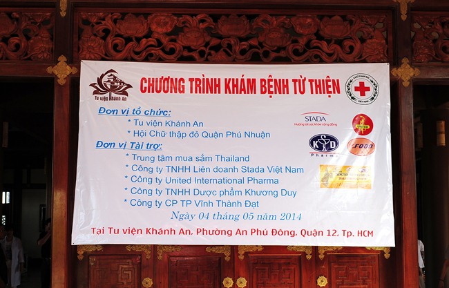 phat dan va kham benh 11