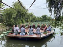 Con Thuyền Lục Hoà!