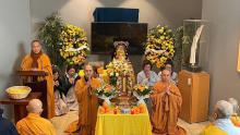 Pháp: Trang nghiêm cử hành lễ truy niệm, phụng tống kim quan Hòa thượng Thích Phước Toàn làm lễ trà-tỳ