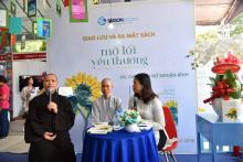 Giao lưu ra mắt sách “ Mở lối yêu thương’’ của Sư cô Thích Nữ Nhuận Bình