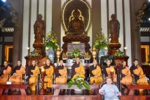 Về Quê Đón Xuân Mừng Thọ Mẹ Già