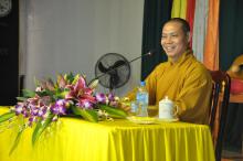 Thầy Viện chủ giảng Pháp tại Chùa Diên Quang, Bắc Ninh
