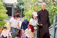 Trường Quốc tế Thiếu nhi WonderKids Kindergarten đến thăm Tu viện Khánh An