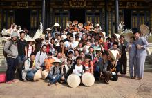 Chỉ cần nhắm mắt là thấy bình yên