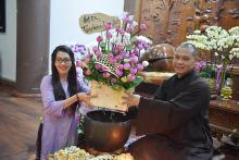  NGƯỜI LÁI ĐÒ THẦM LẶNG