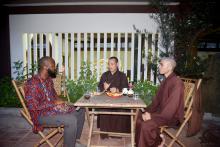 Ông William Nat đến thăm Tu viện Khánh An