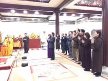 TÂN ĐẠI SỨ VIỆT NAM TẠI CH. BA LAN THĂM CHÙA NHÂN HOÀ