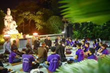 HOA TÌNH THƯƠNG VÀ ĐÊM THIỀN TRÀ NHIỀU Ý NGHĨA