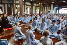 Giờ Vấn Đáp Trong Khoá Tu “Sống Tỉnh Thức”.
